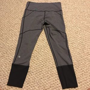 Lululemon work out leggings size 8